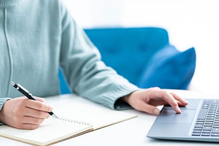 ひとり親家庭高等学校卒業程度認定試験合格支援事業