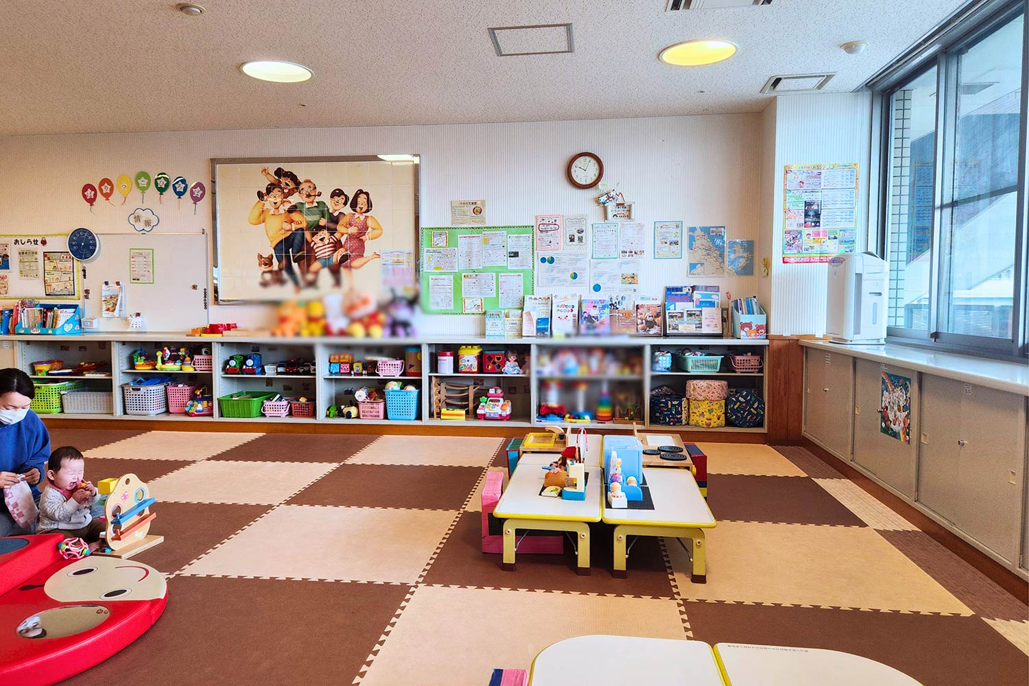 ばりっこ広場の内観