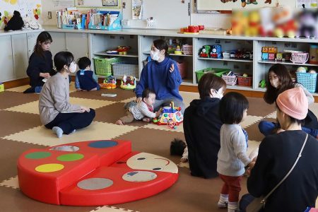 ひとりで抱えない子育てを、ここで。ばリっこ広場へようこそ