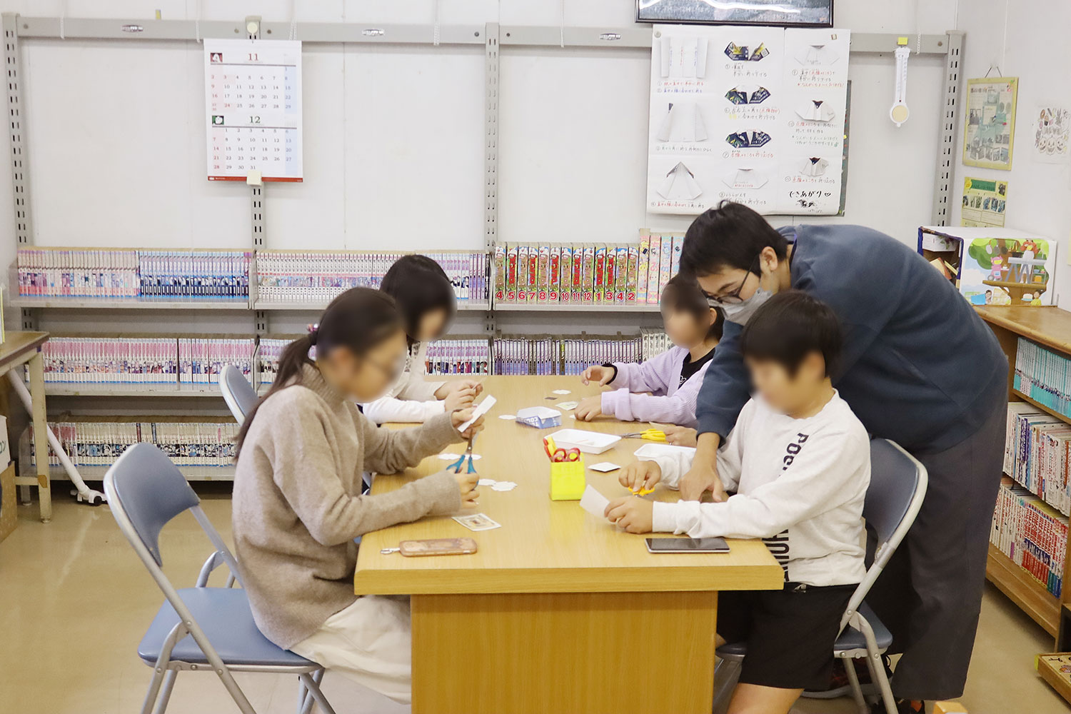 工作をするこどもたち